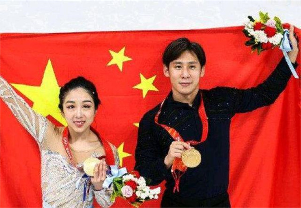花樣滑冰服的顏色品控，選用分光測色儀！